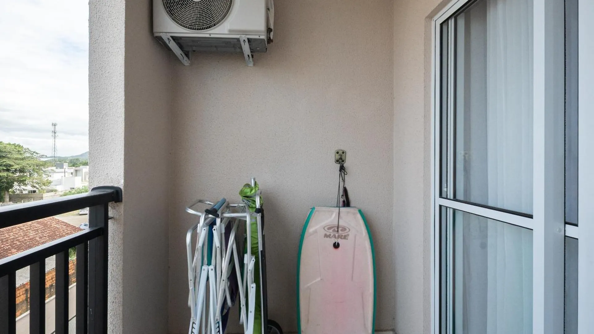 Aptos A 150M Da Praia, Dois Quartos, Sala De Estar, Cozinha Completa, Sacada Com Churrasqueira, Wi-Fi, Piscina, Portaria 24H, Playground E Quadra De Esportes Piçarras 0*,